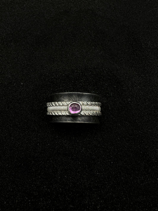 Thick Spinner Ring With Lavender Stone